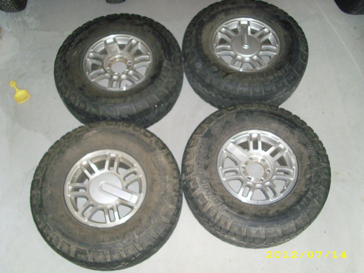 Hummer H3 Tires and Factory Wheels with TPS Size 285 75 R16