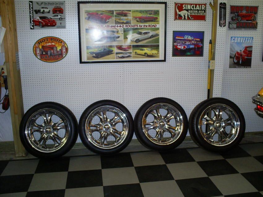 18 inch Boss Rims with Tires Super Nice Camaro Trans Am Chevelle