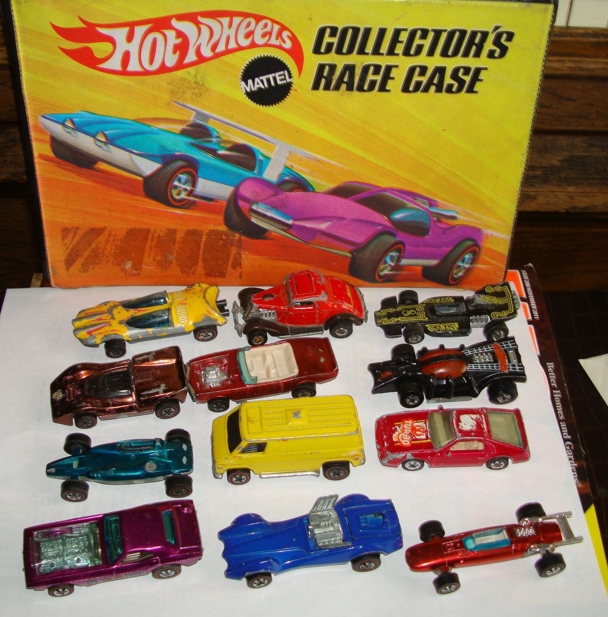 VINTAGE HOT WHEELS BYE FOCAL COLLECTOR CASE 1969 MATTEL 12 CARS