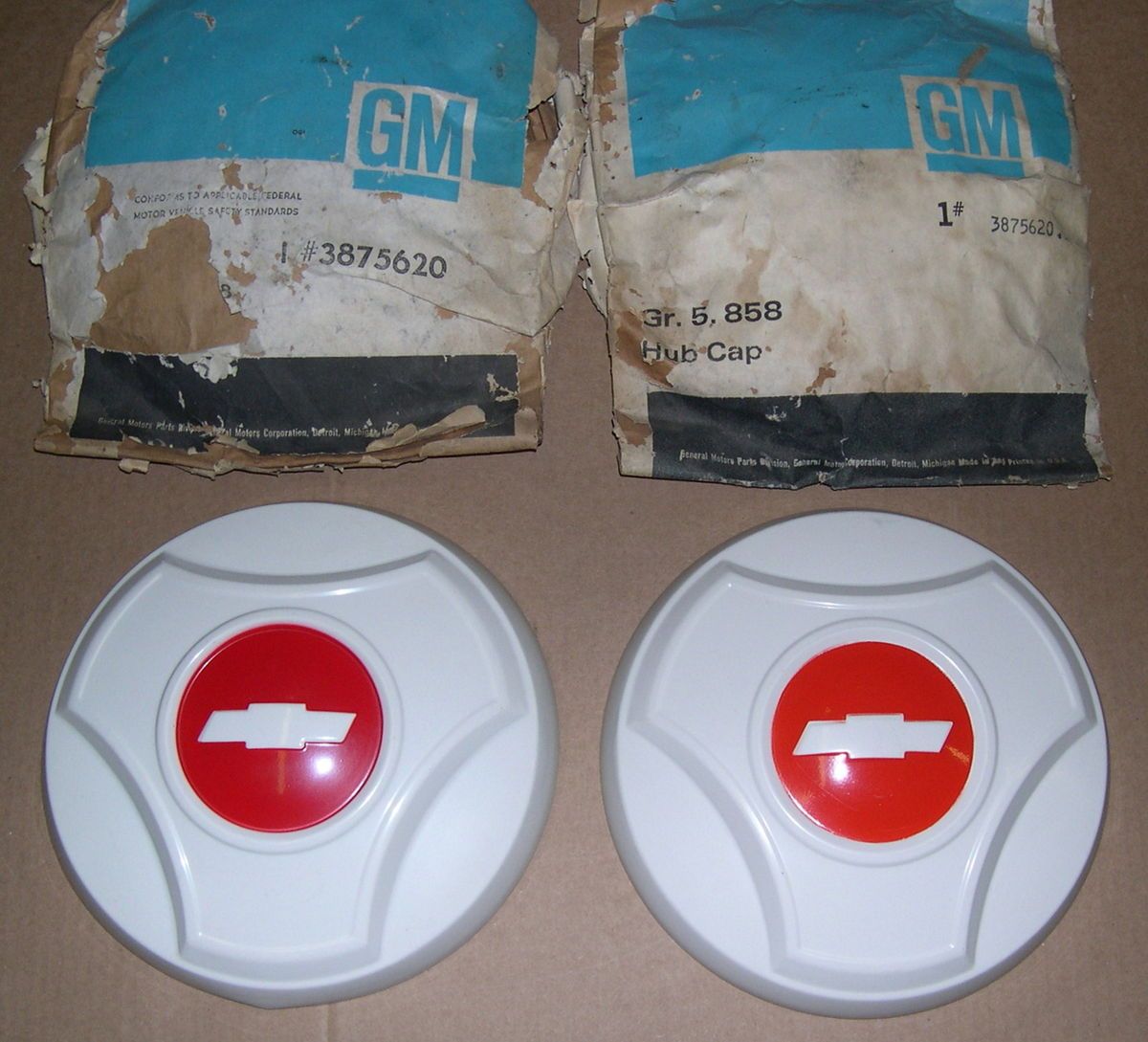 GM 1964 66 Chevy Truck Hub Caps Painted 1 2 Ton Pickup 3875620