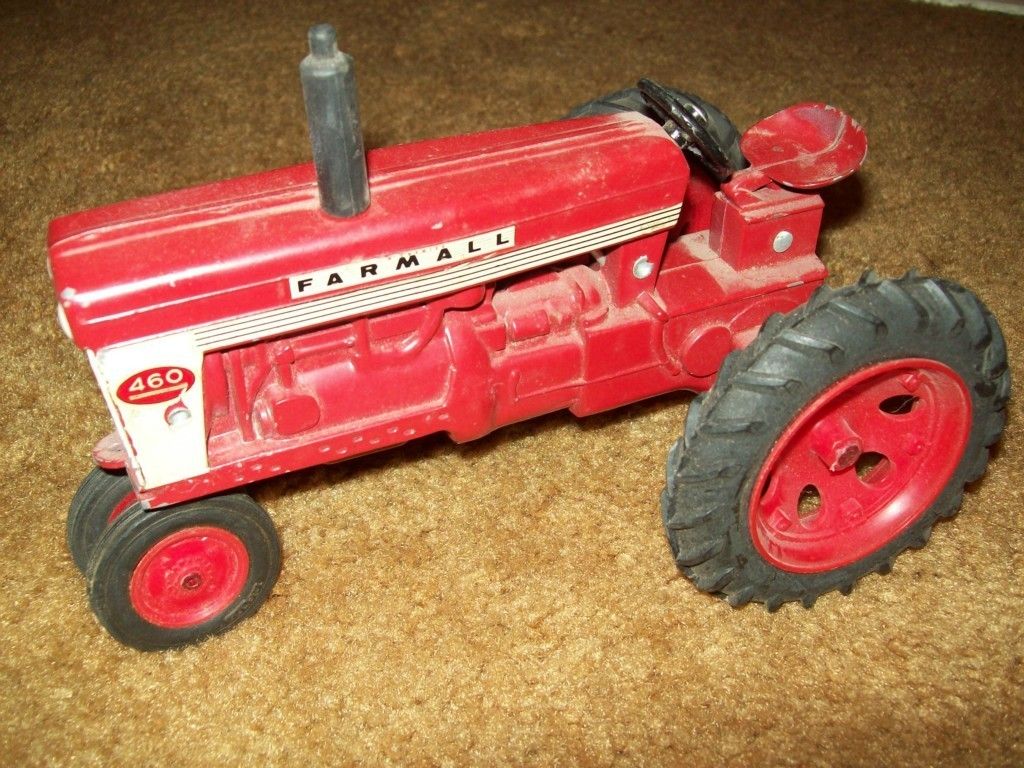  460 Ertl 1 16 Toy Tractor No Fast Hitch 1958 Die Cast Plastic Wheels